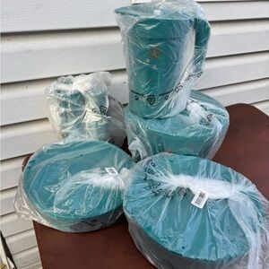 Tupperware Holiday Food Storage Set